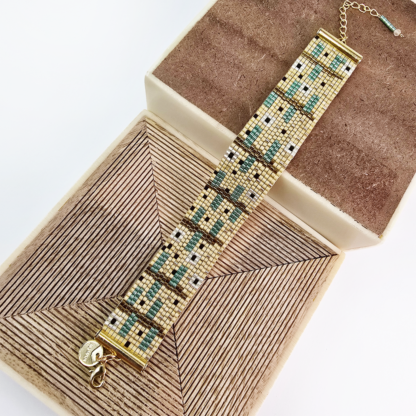 Pulseira Emelea